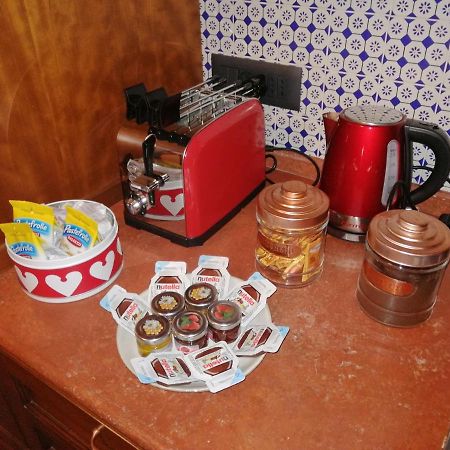 Villino La Magnolia Apartment Osimo Bagian luar foto