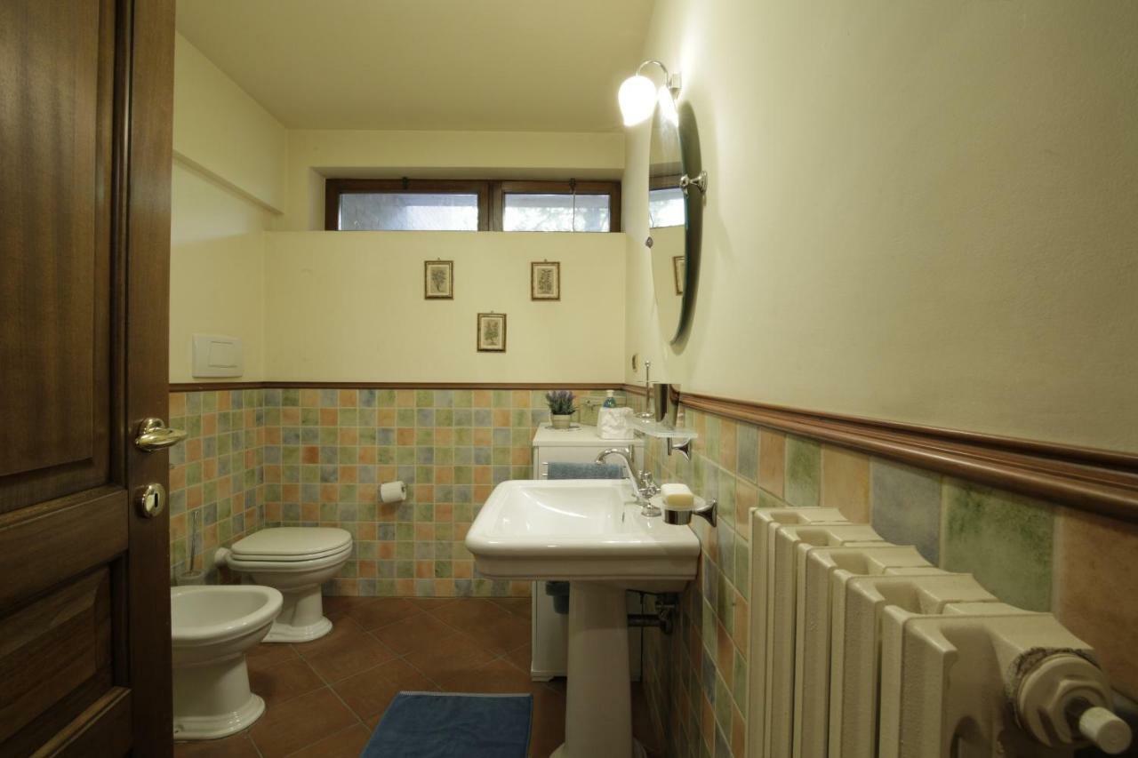 Villino La Magnolia Apartment Osimo Bagian luar foto